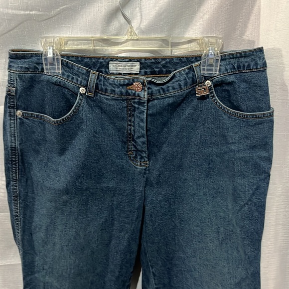 St John Sport by Marie Gray Bootcut Jeans - Picture 2 of 9